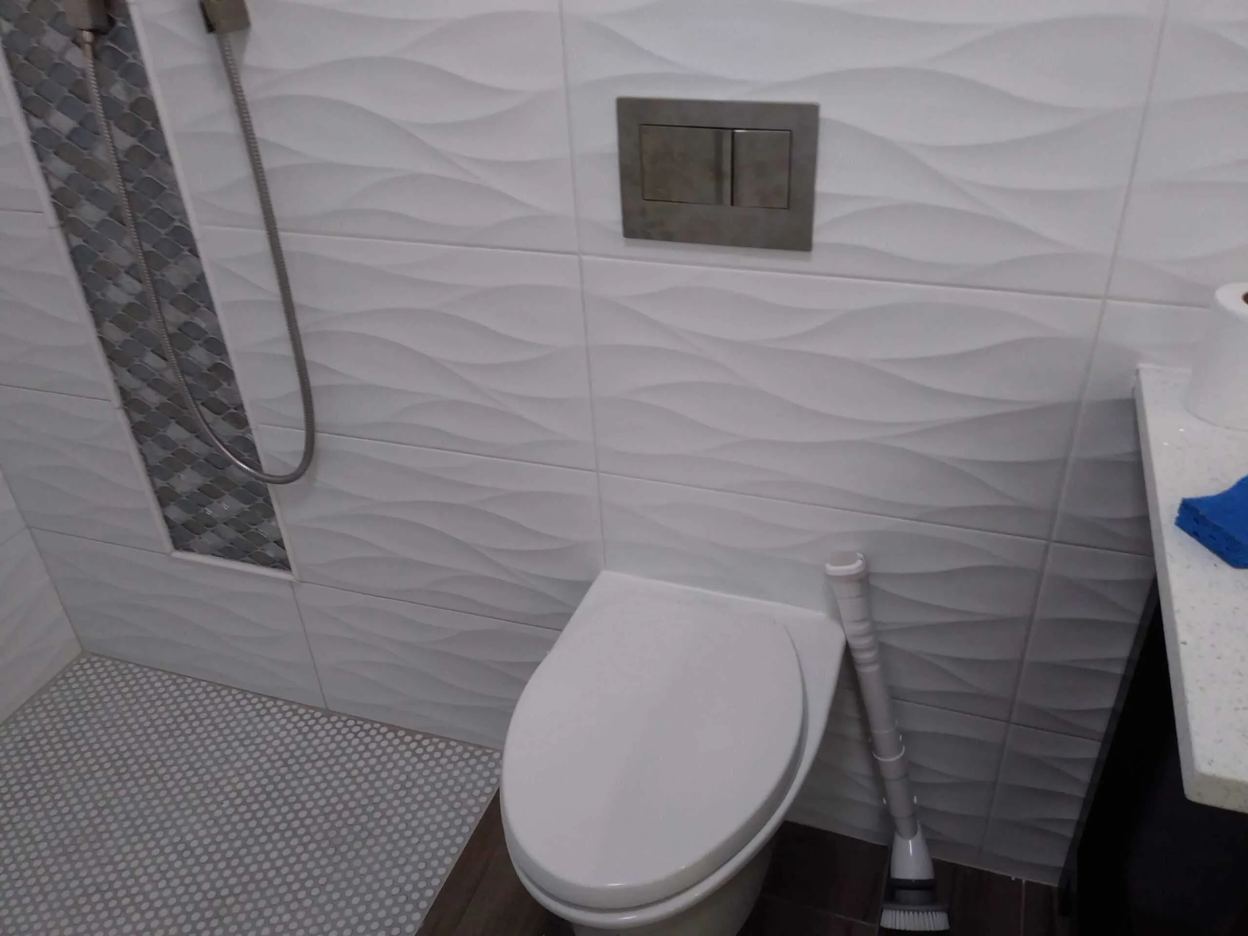 Toilet remodel by JT Moderna
